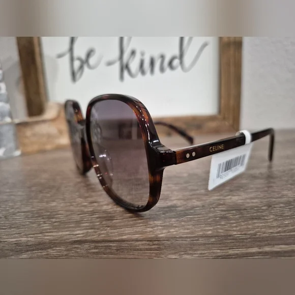 CELINE Sunglasses, CL40244U, 56-18 135, Authentic - Picture 4 of 10